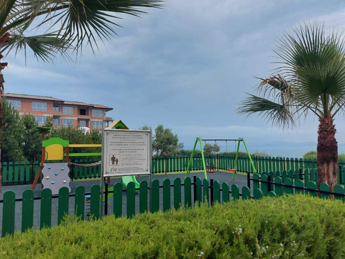 Sarafovo D&V Apartments بورغاس المظهر الخارجي الصورة