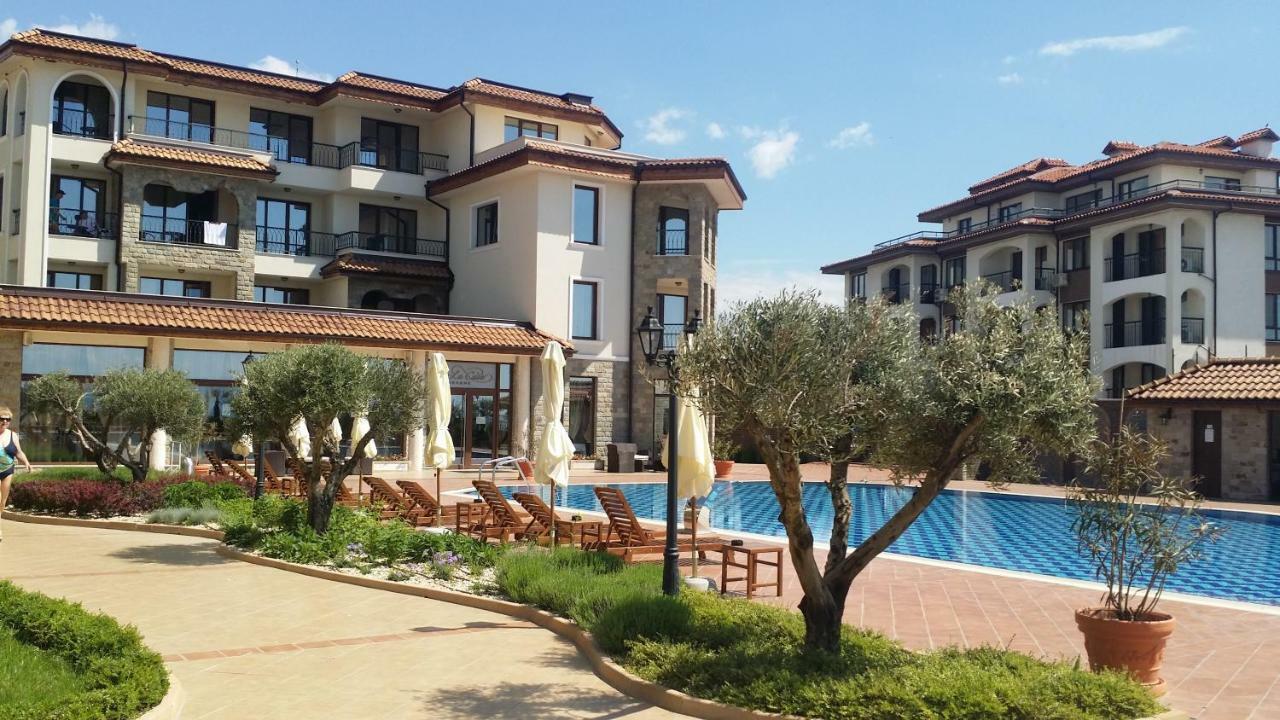 Sarafovo D&V Apartments بورغاس المظهر الخارجي الصورة